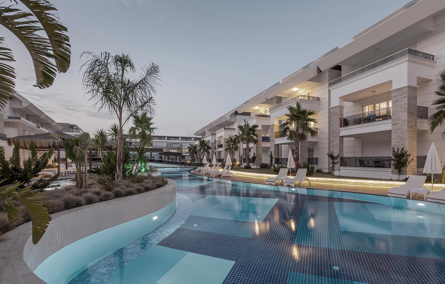 Hotels, Leisure + Tourism